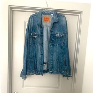 Distressed Levi’s Denim Jacket